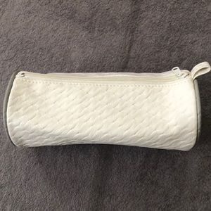 Oscar de la Renta Perfumes Travel / Makeup Bag